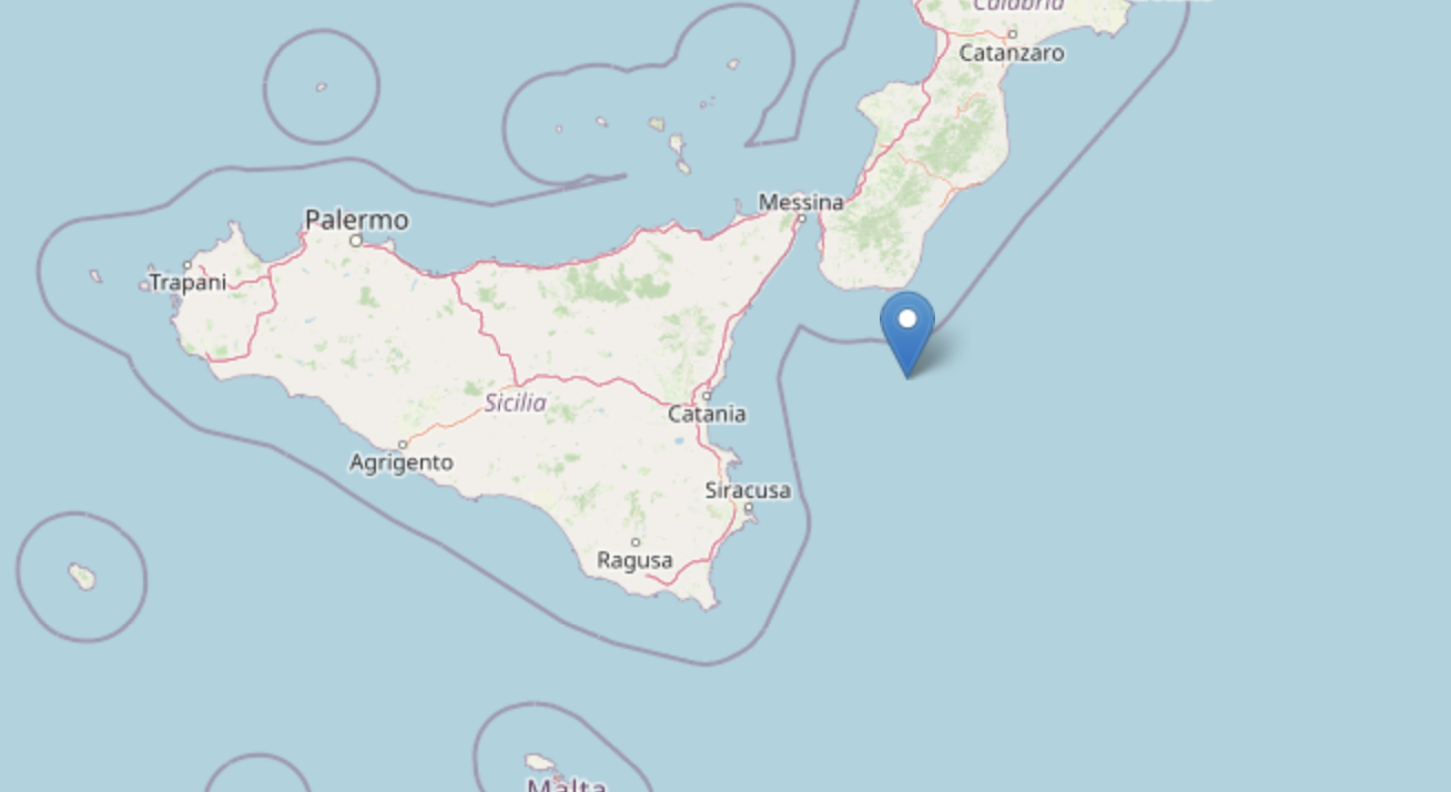 Ore 3.26: la terra trema in Sicilia orientale. Notte di paura, scossa avvertita in diverse province
